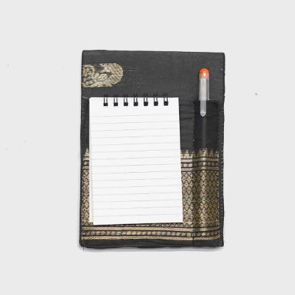 Picture of Paithani Fabric fridge magnet-Black-Golden